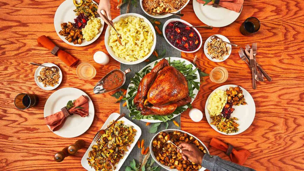American Thanksgiving traditions and festivities