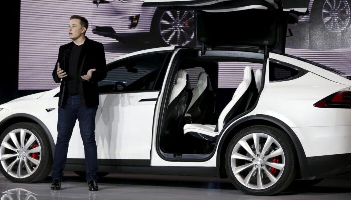 techbiz.network Elon Musk explains his Tesla buyout tweet